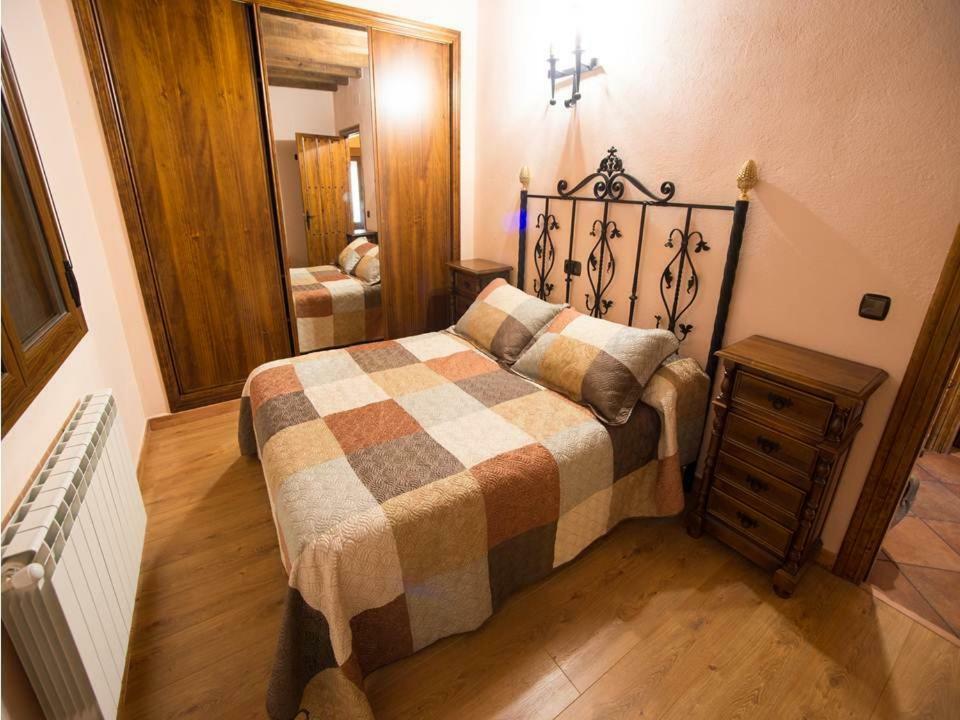Casa Rural Apartamento Las Malpicas Navaconcejo Bagian luar foto