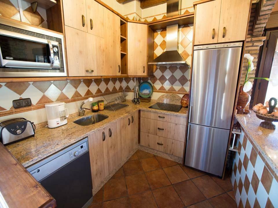 Casa Rural Apartamento Las Malpicas Navaconcejo Bagian luar foto